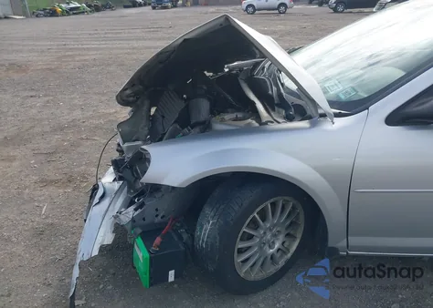 2004 Chrysler Sebring z USA, uszkodzony, nr VIN 1C3EL46X74N417167